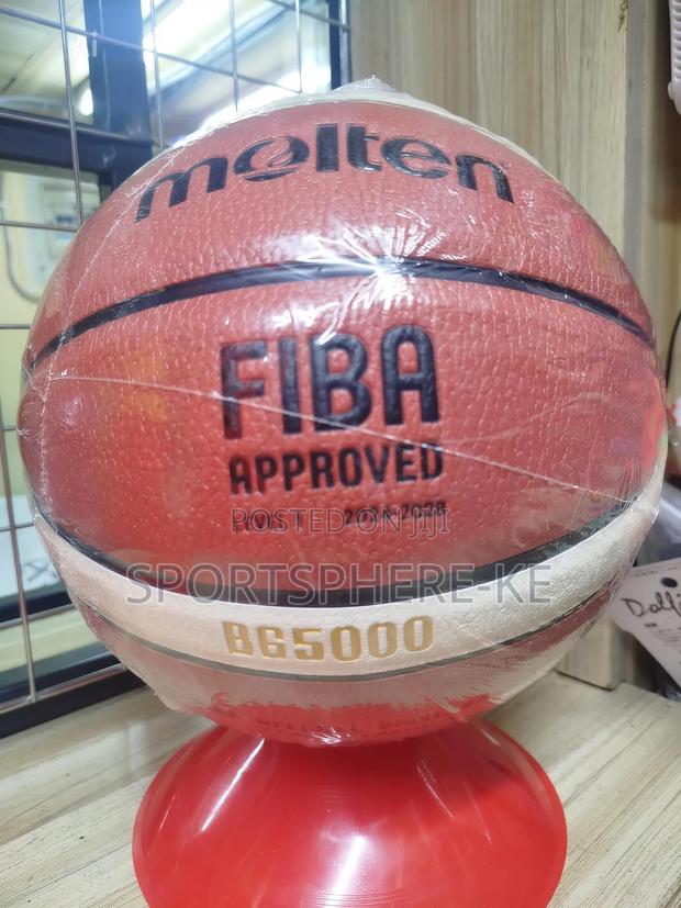 Molten Basketball Bg5000