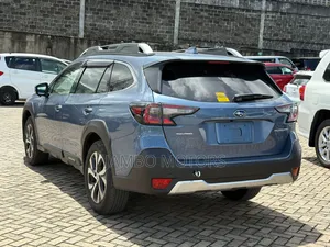 Subaru Outback Premium 2022 Blue