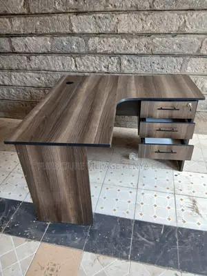 Durable 140cm Customized Home Office Curved Desk