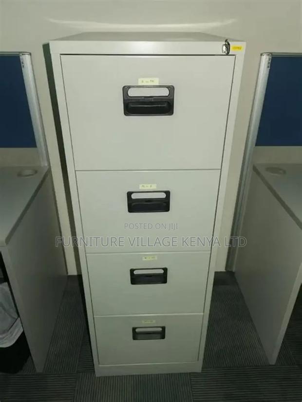 4-Drawer Imported Steel Gym Storage Locker - thumbnail 5