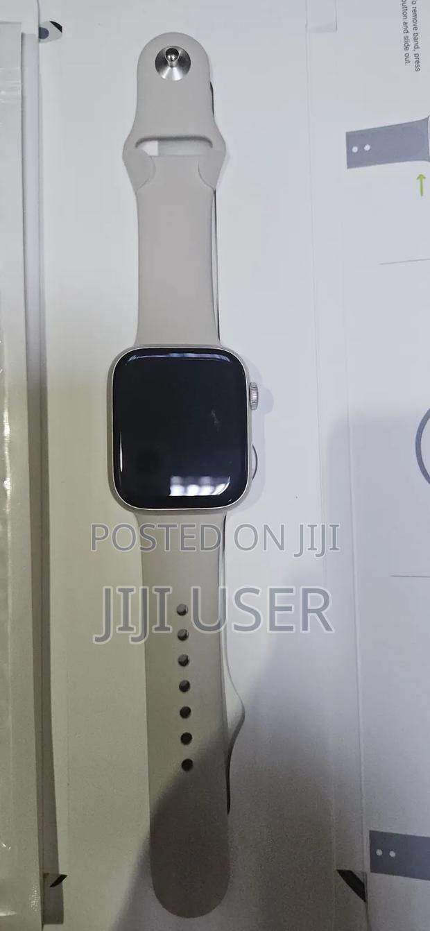 Apple Watch Series 9 45mm - thumbnail 4
