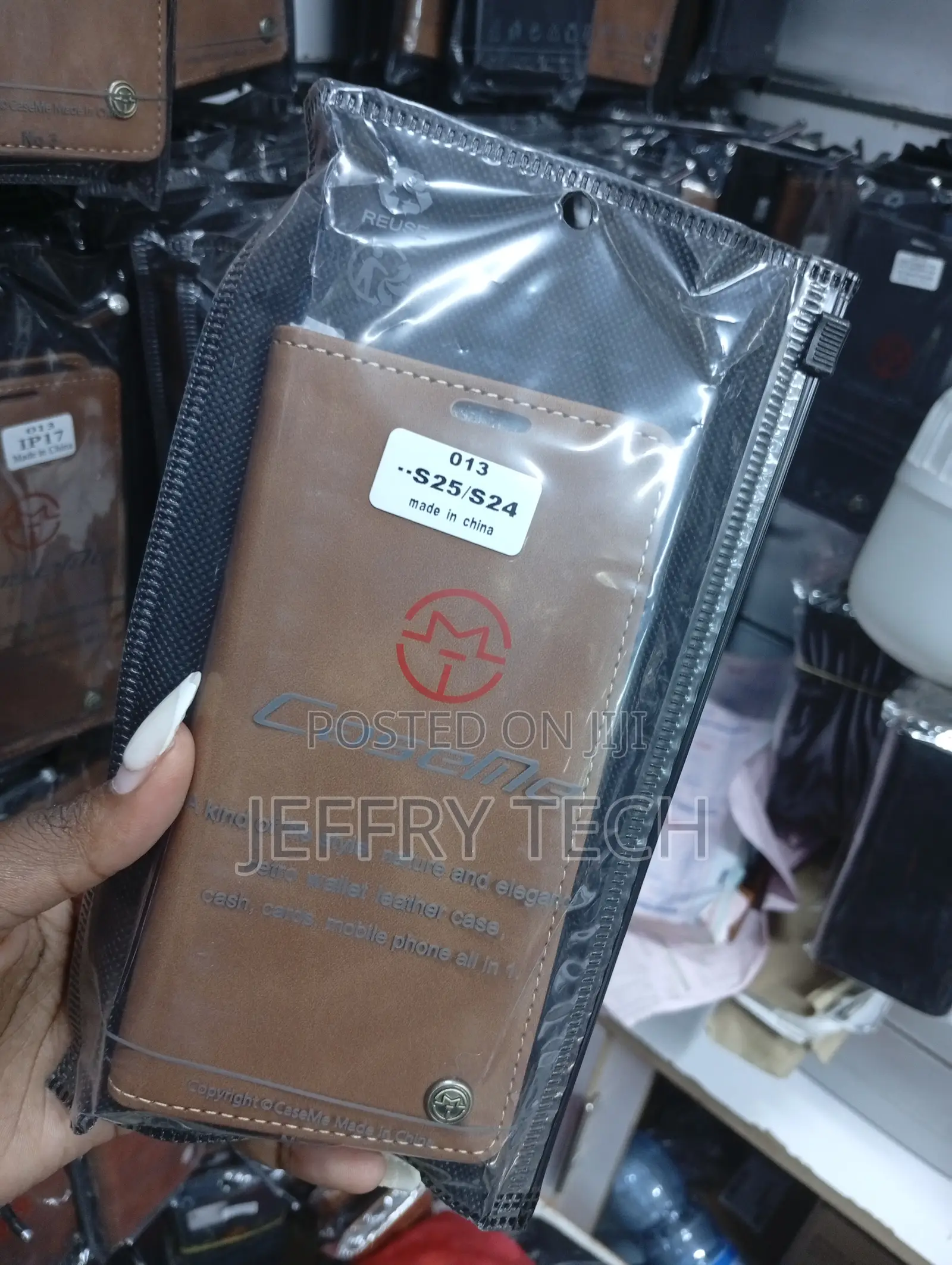Samsung Galaxy S25 and Samsung Galaxy S24 Base Models Cover