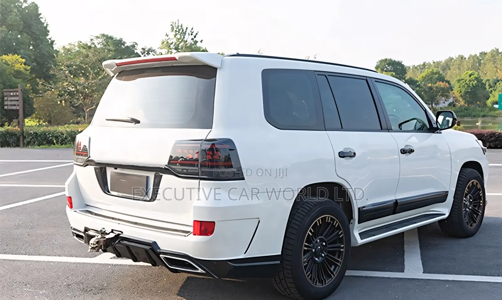 Toyota Land Cruiser 200 E-edition Body Kit