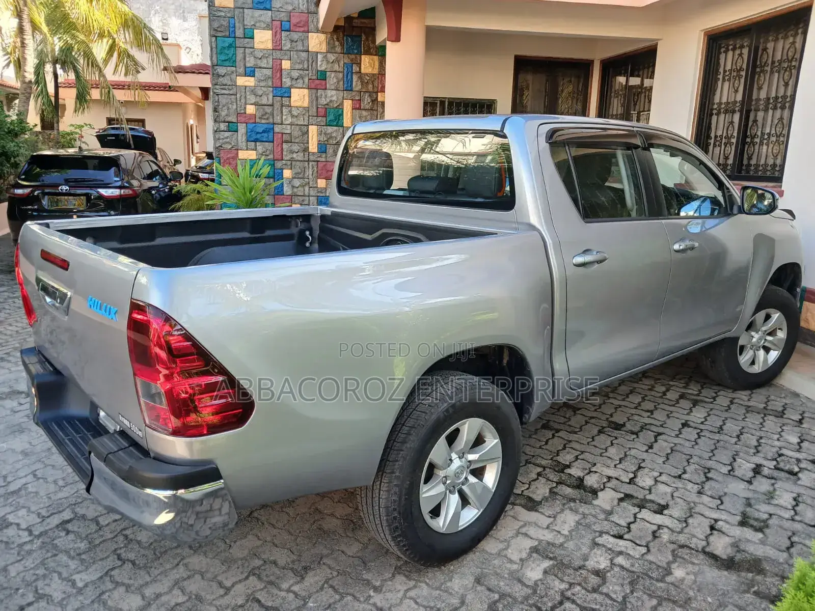 Toyota Hilux 2019 Silver