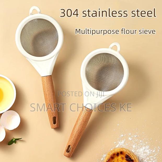 Wooden Handle Stainless Steel Fine Mesh Sieve/Strainer - thumbnail 4