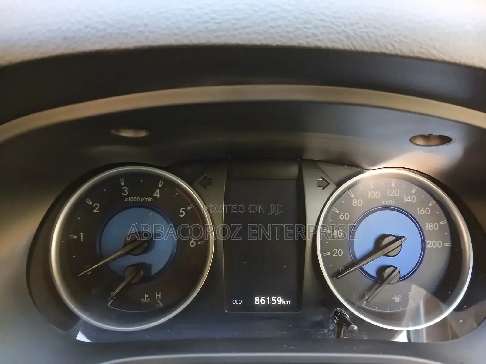 Toyota Hilux 2019 Silver