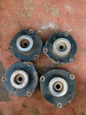 Volkswagen Golf Mk5 ,Mk6 Front Shock Mountain