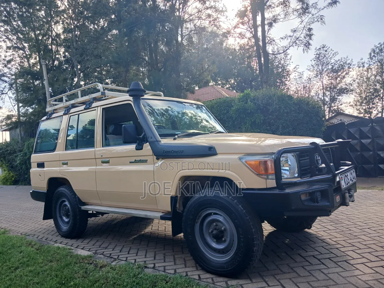 Toyota Land Cruiser 2018 Beige