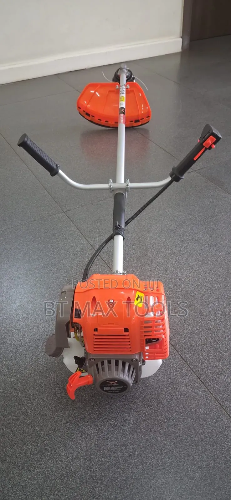 Astramilano Brush Cutter 4 Stroke With 2blades.