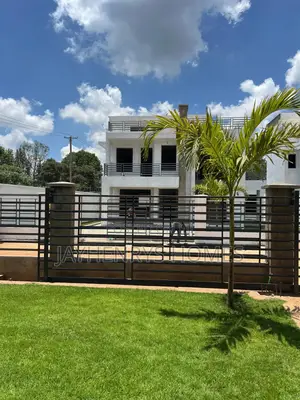 4bdrm House in Dagoretti Corner for sale