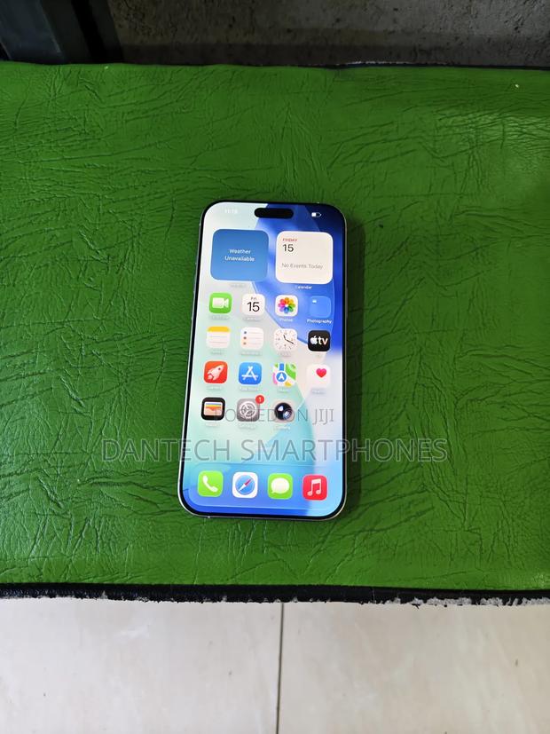 New Apple iPhone 16 Pro Max 256 GB Gold - thumbnail 2