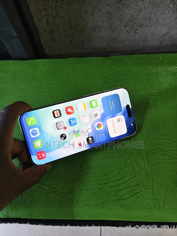 New Apple iPhone 16 Pro Max 256 GB Gold - thumbnail 4