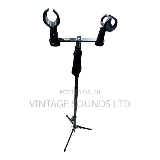 Boyong by-831 Dual-Microphone Tripod Swing Stand - thumbnail 2