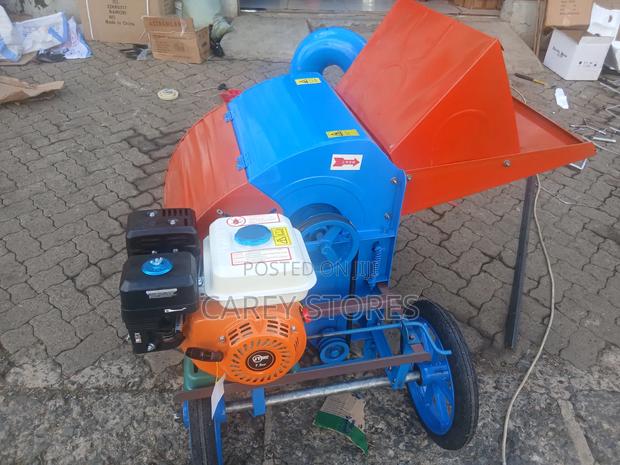 Movable Thresher Machine - thumbnail 2