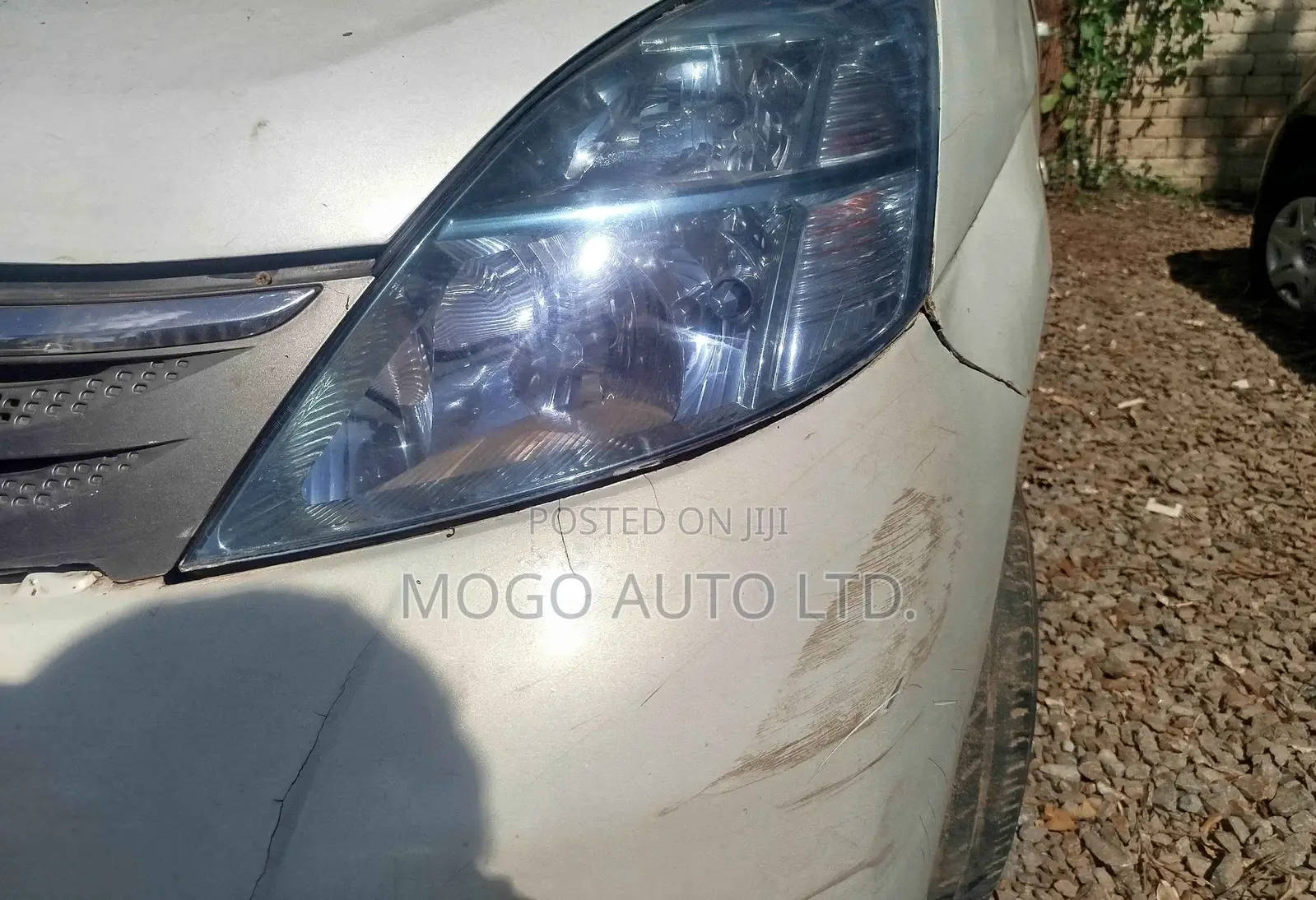 Toyota ISIS 2007 White