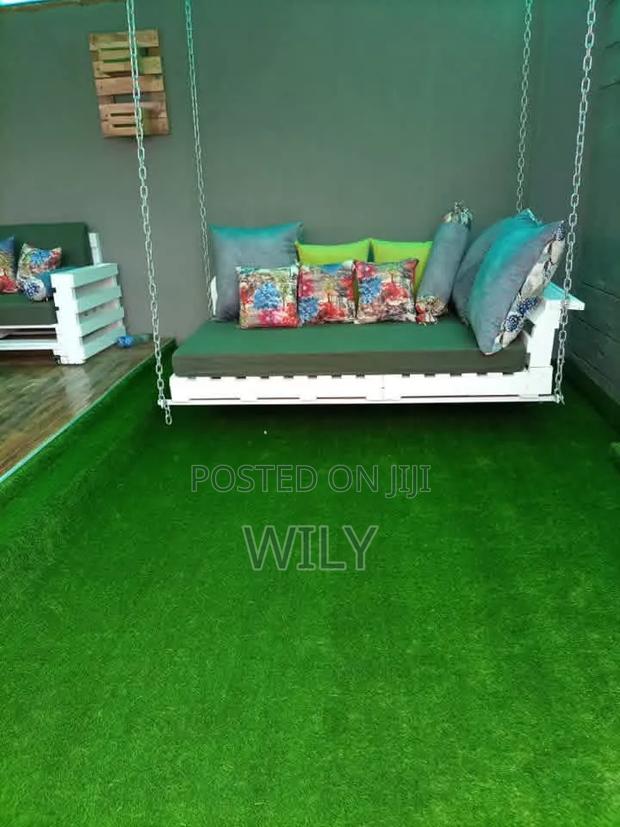 Wall to Wall Carpet - thumbnail 2