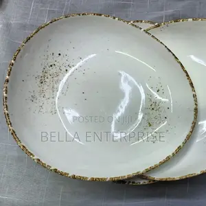 Umbra White Porcelain Coupe Bowl 10.25" / 26cm at 700/-