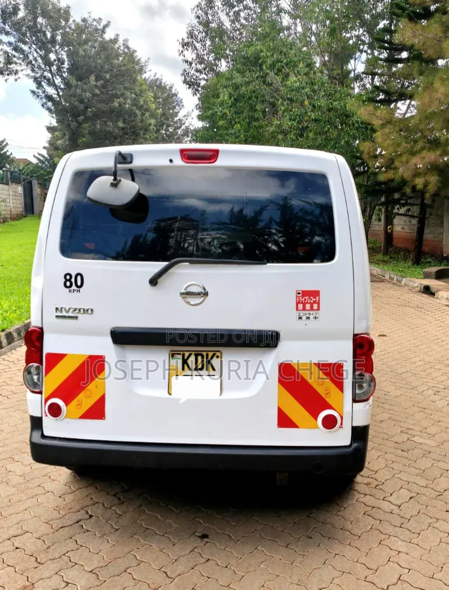 Nissan NV200 2015 White
