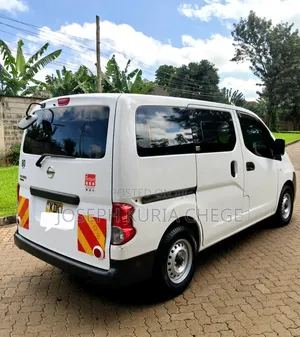 Nissan NV200 2015 White