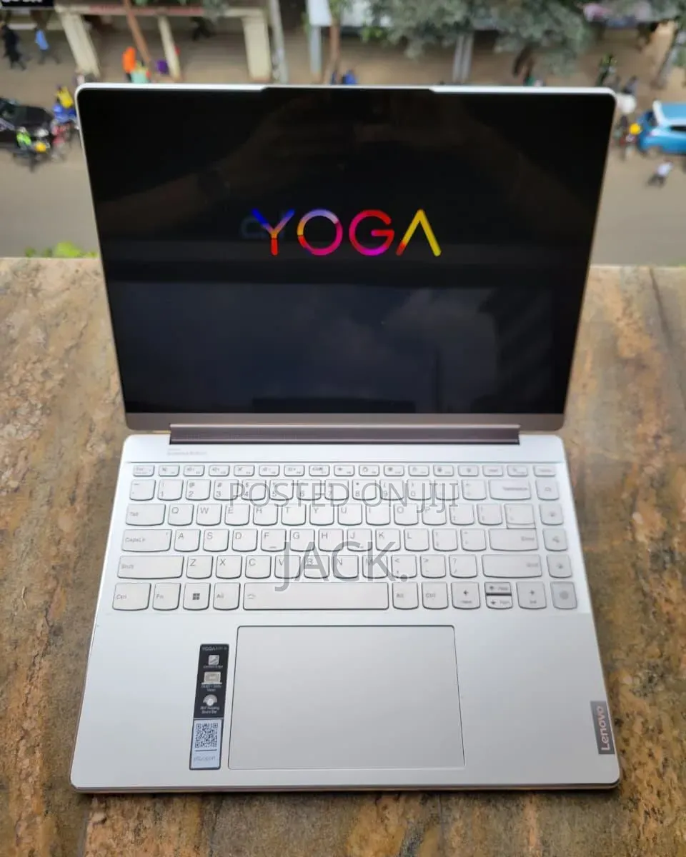 Laptop Lenovo Yoga 9i 16GB Intel Core i7 SSD 512GB