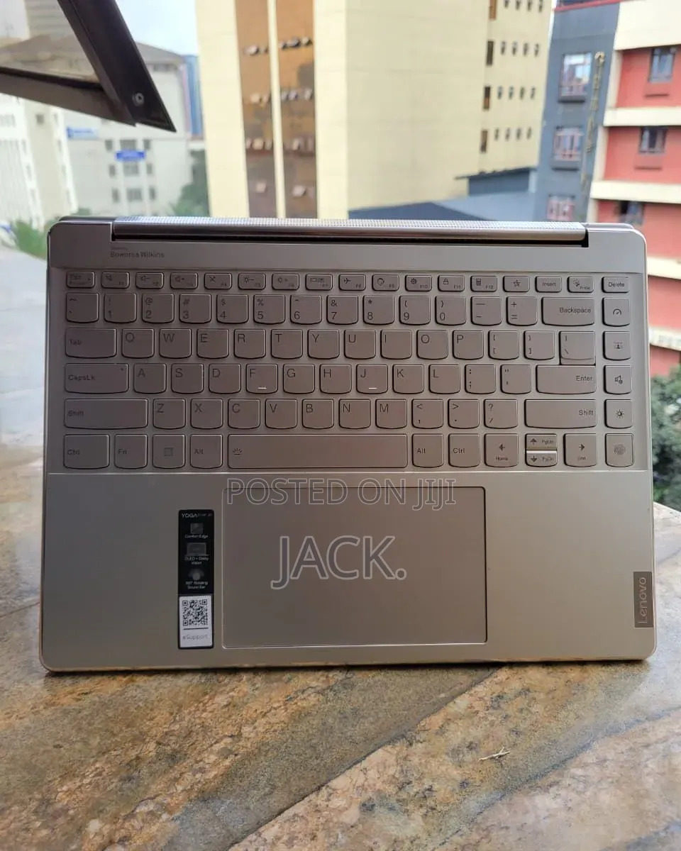 Laptop Lenovo Yoga 9i 16GB Intel Core i7 SSD 512GB