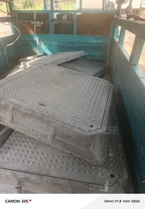 Heavy Duty 40t Manhole Cover-D400 (600 by 600) Suppliers Kenya