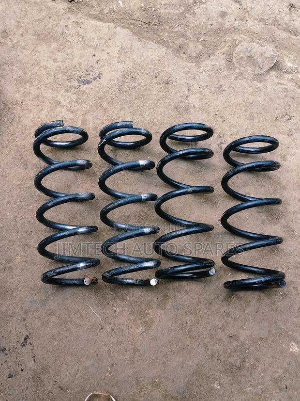 Lexus Is 250 Front Heavy Duty Coil Spring - thumbnail 2