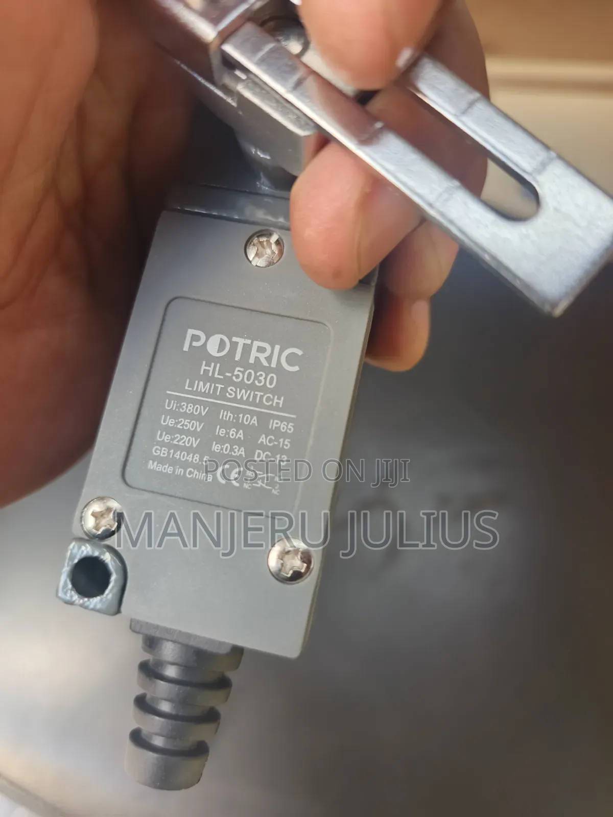 10amps Limits Switch