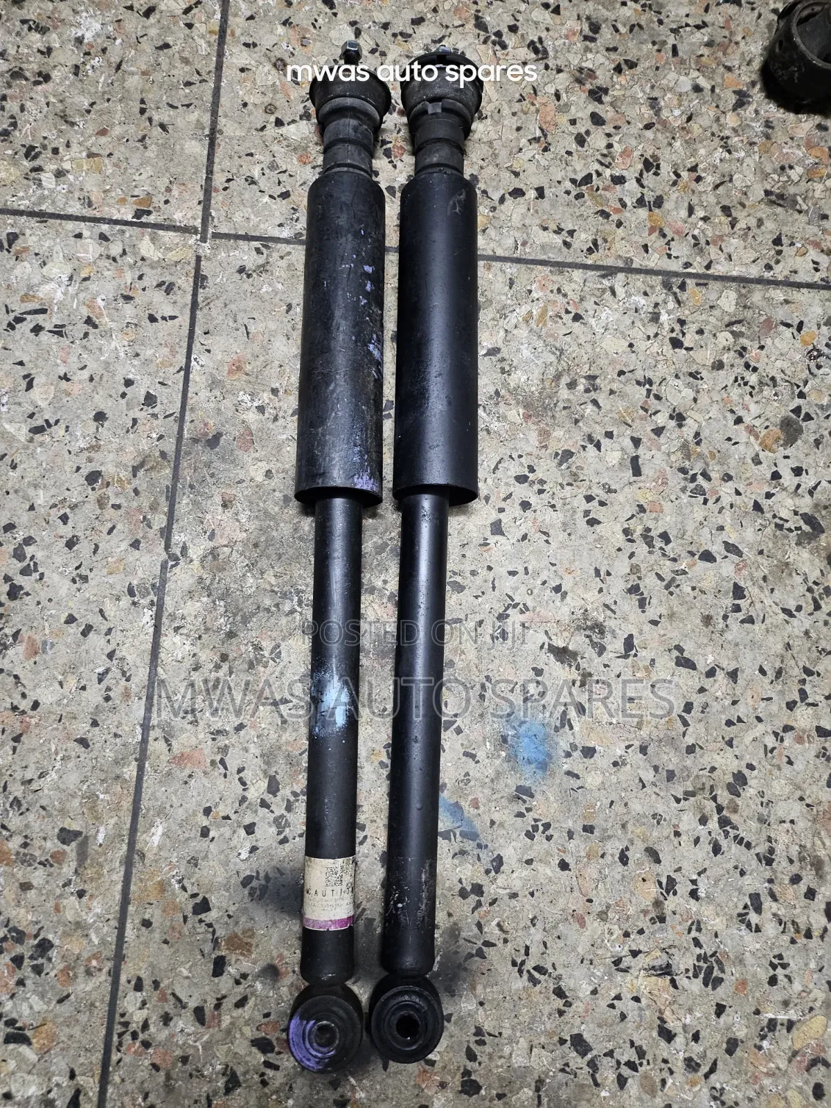 Daihatsu Mira Rear Shocks