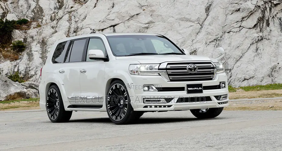 Toyota Land Cruiser 200 Wald Body Kit