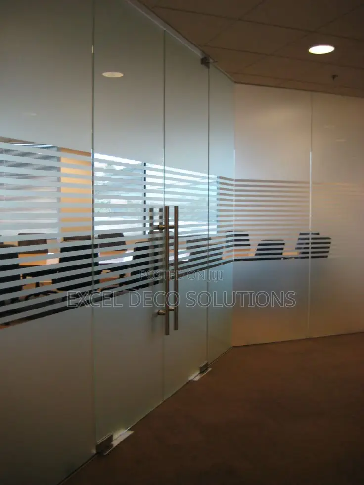 Frosted Film for Professional Modern Glass Spaces