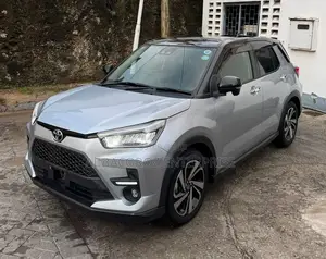Toyota Raize 2020 Silver