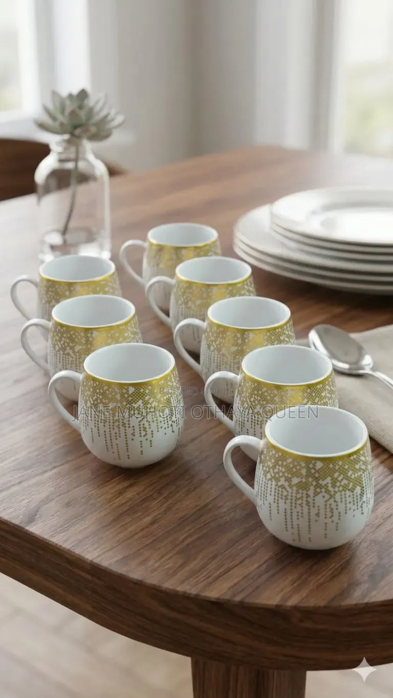 *Ceramic Gold Dot Pot Cup