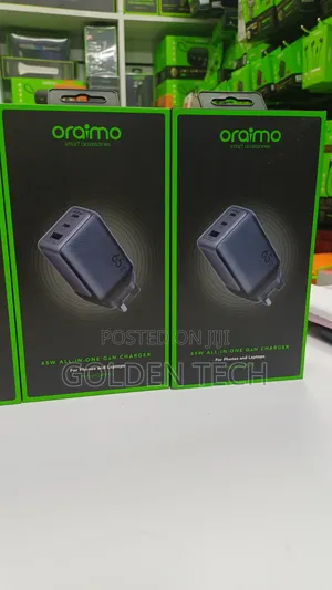 Oraimo Hypergan 65 Multi-Device Fast Charger