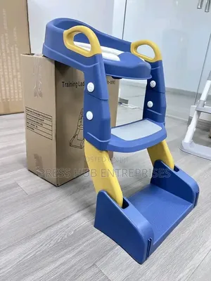 Toddler Potty Training Toilet Seat With a Step Stool Ladder.