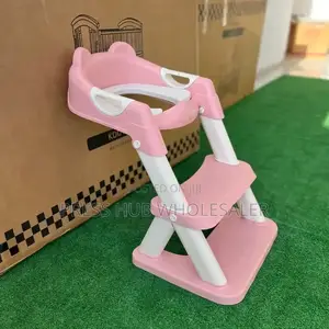 Toddler Potty Training Toilet Seat With a Step Stool Ladder.