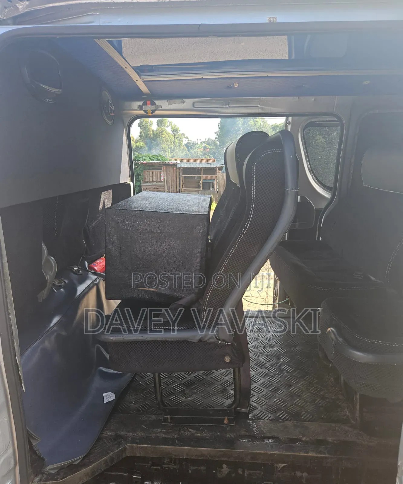 New Toyota HiAce 2006 Silver