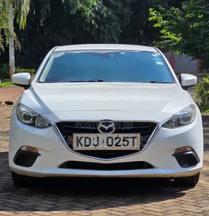 Mazda Axela 2015 White