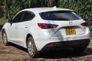 Mazda Axela 2015 White
