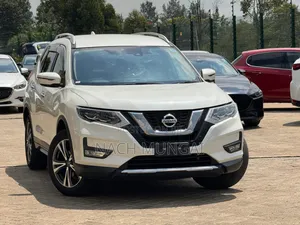 Nissan X-Trail 2.0 Petrol AWD 2018 White