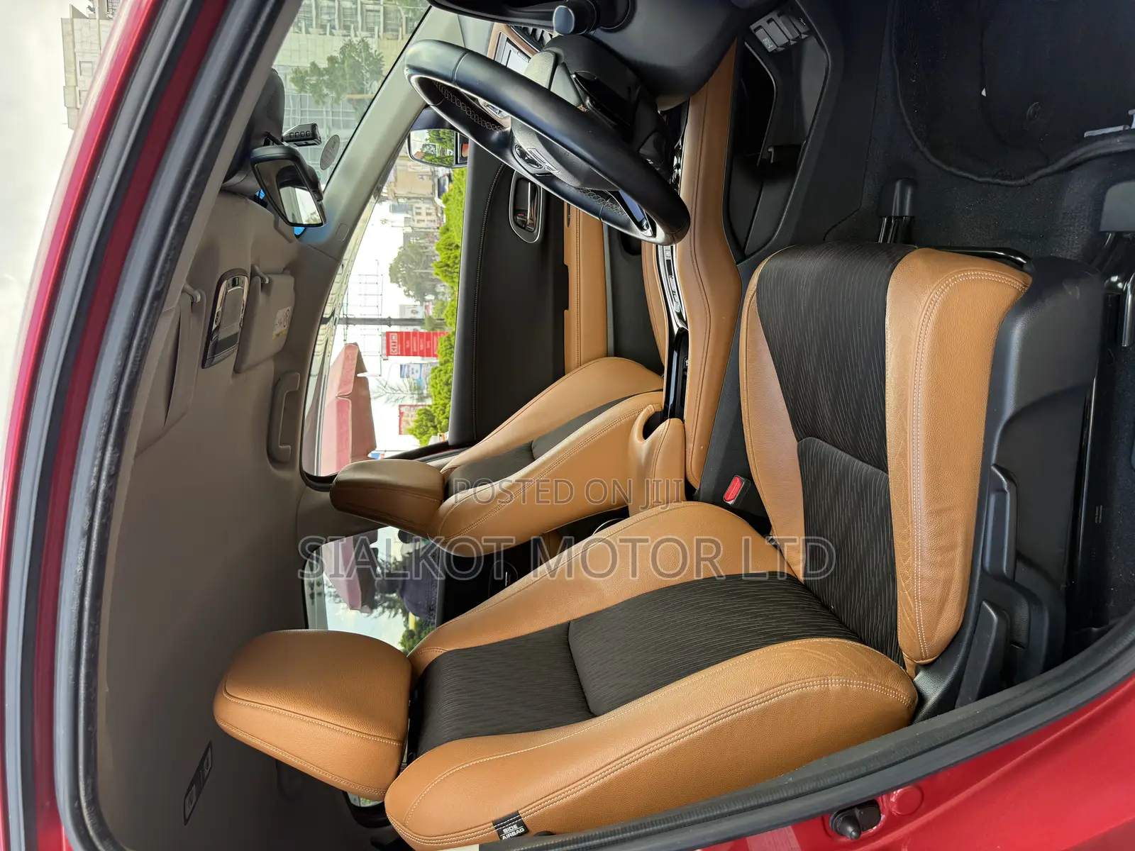 Honda Vezel 1.5 Hybrid 2WD 2019 Red