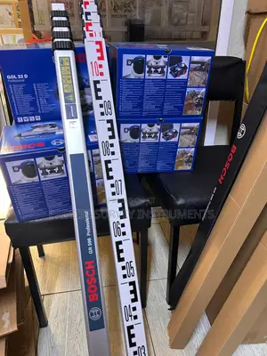 Bosch Gr 500 Levelling Equipment for Builders and Engineers