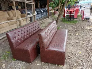 Bar/Restaurant/Waiting Benches