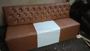 Bar/Restaurant/Waiting Benches