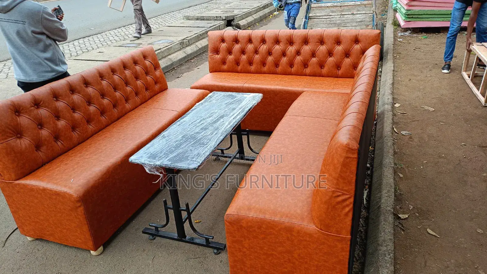 Bar/Restaurant/Waiting Benches