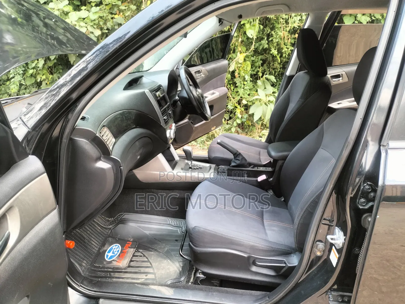 Subaru Forester 2010 Black