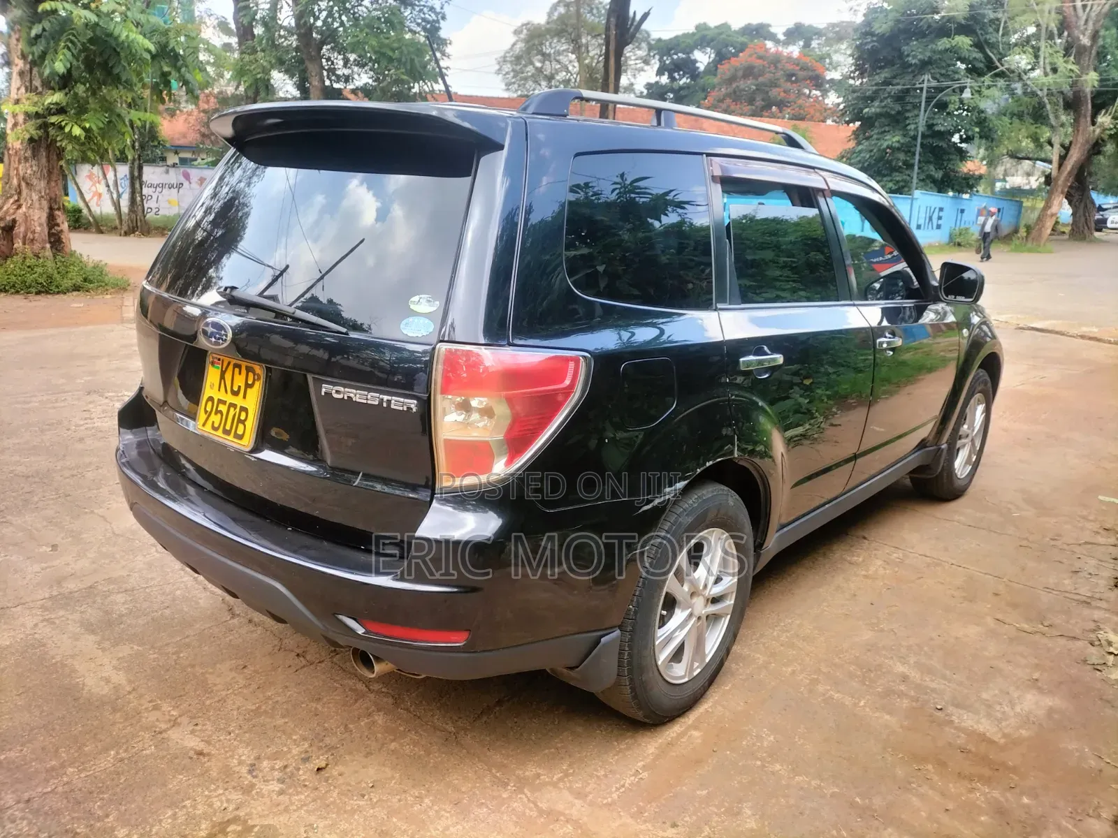 Subaru Forester 2010 Black