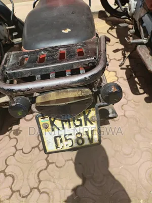 Bajaj Boxer 150 UG 2024 Red