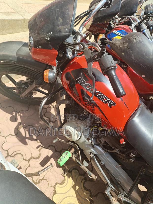 Bajaj Boxer 150 UG 2024 Red - thumbnail 3