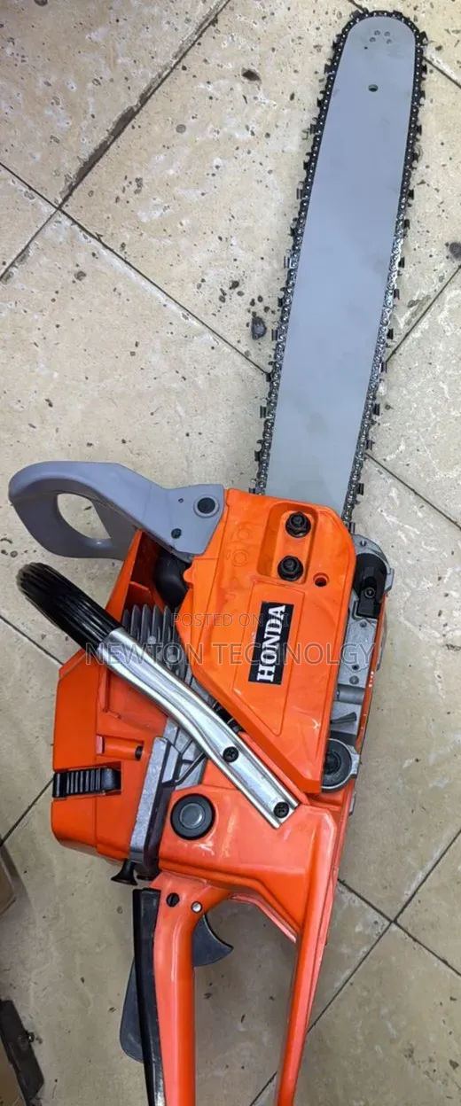 Honda 20” Chainsaw